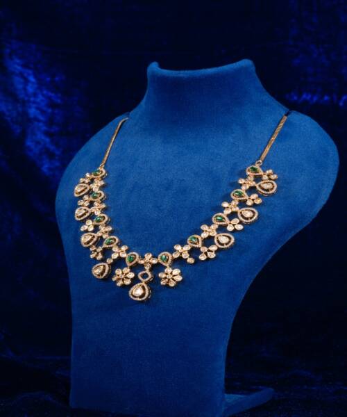 Royal Emerald Floral Moissanite Finish Necklace