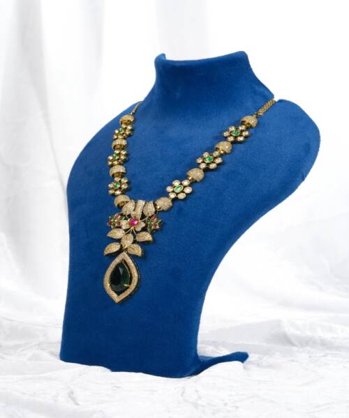 Premium Moissanite Green Stone Floral Pendant Necklace Set